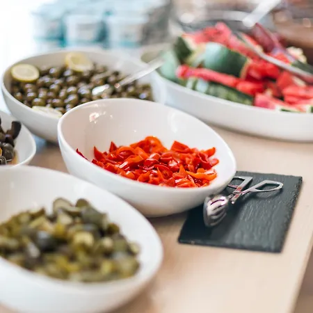 Delight 3* Ksamil