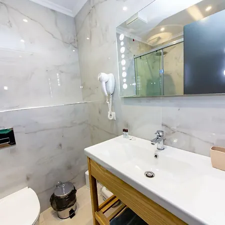 Hotel Delight Ksamil